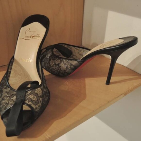 CHRISTIAN LOUBOUTIN – Black Lace Stilletto Mules - Picture 1 of 5